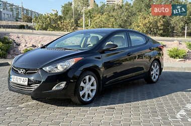 Седан Hyundai Elantra 2013 в Днепре