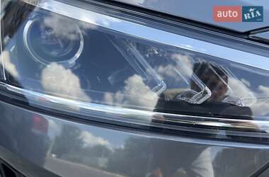 Седан Hyundai Elantra 2019 в 