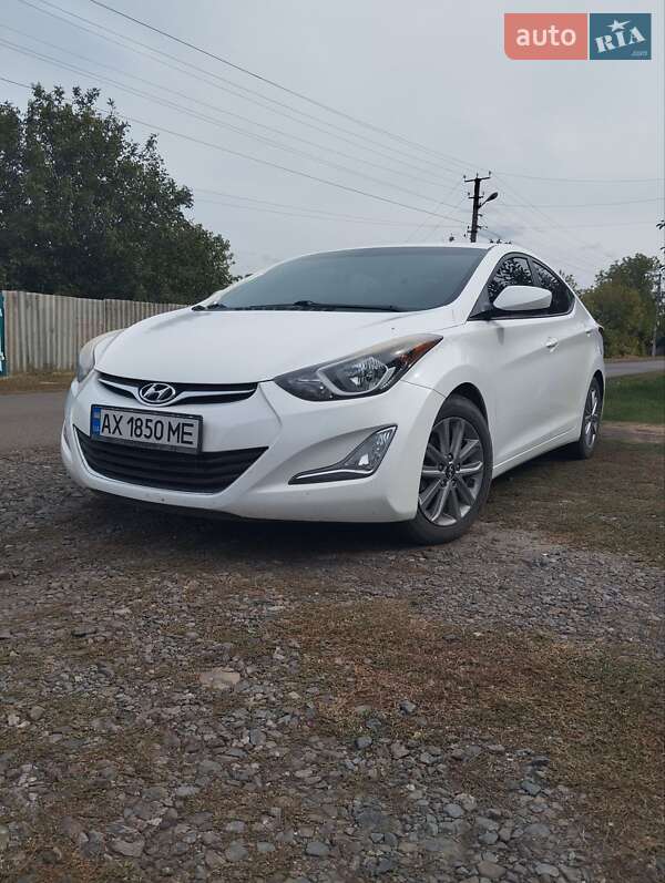 Hyundai Elantra 2014