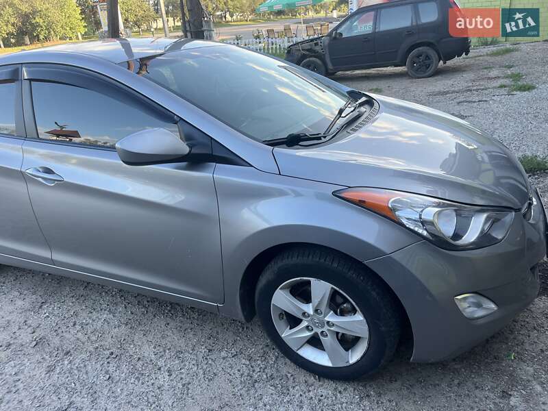 Седан Hyundai Elantra 2013 в Харькове