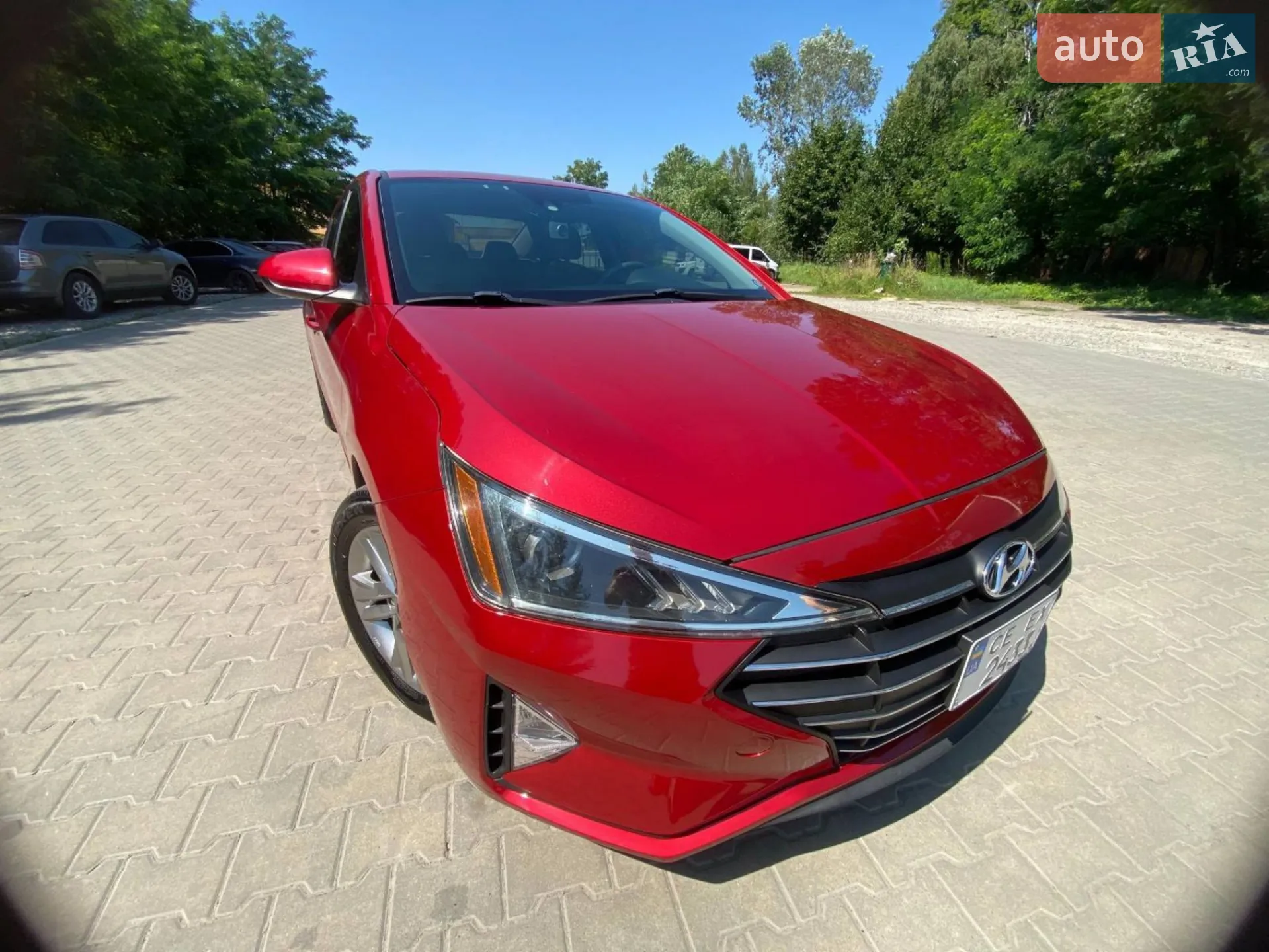 2018 Hyundai Elantra - мініатюра 32