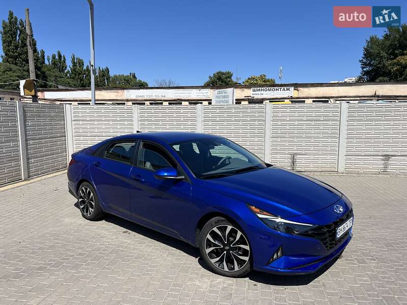 Седан Hyundai Elantra 2021 в Одессе