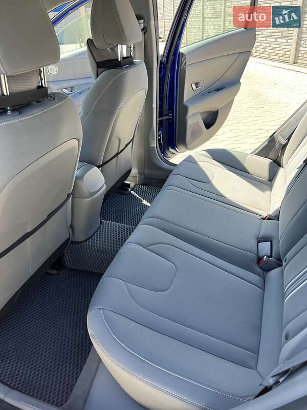 Седан Hyundai Elantra 2021 в Одессе