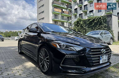 Седан Hyundai Elantra 2017 в Львове