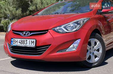 Седан Hyundai Elantra 2014 в 