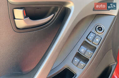 Седан Hyundai Elantra 2014 в 