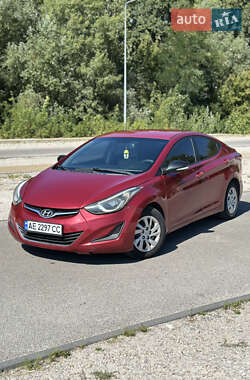 Седан Hyundai Elantra 2014 в Днепре