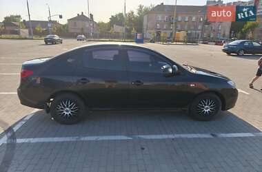 Седан Hyundai Elantra 2008 в Виннице