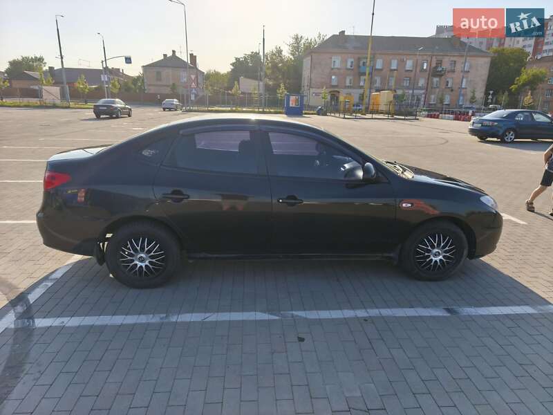 Hyundai Elantra 2008