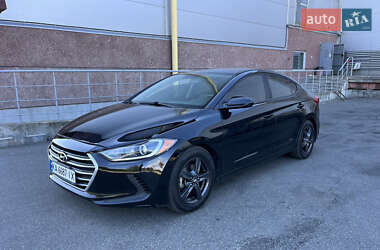 Hyundai Elantra 2016