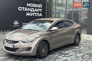 Седан Hyundai Elantra 2011 в Полтаве