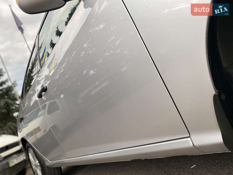 Седан Hyundai Elantra 2011 в Дрогобыче