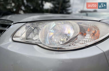 Седан Hyundai Elantra 2011 в 