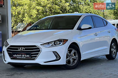 Hyundai Elantra 2016