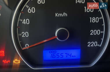 Седан Hyundai Elantra 2010 в 