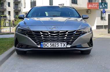 Седан Hyundai Elantra 2020 в 