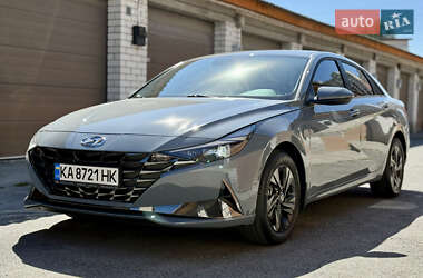 Седан Hyundai Elantra 2022 в Киеве
