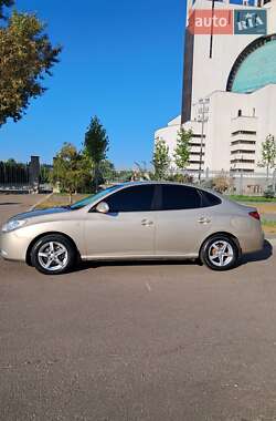 Седан Hyundai Elantra 2008 в Киеве