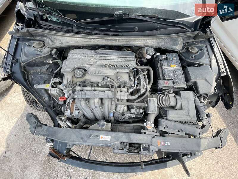 Седан Hyundai Elantra 2021 в Киеве фото 13 Седан Hyundai Elantra 2021 в Киеве