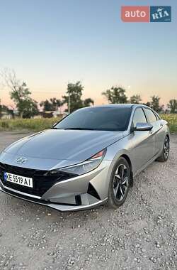 Седан Hyundai Elantra 2020 в Кривом Роге