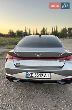 Седан Hyundai Elantra 2020 в Кривом Роге