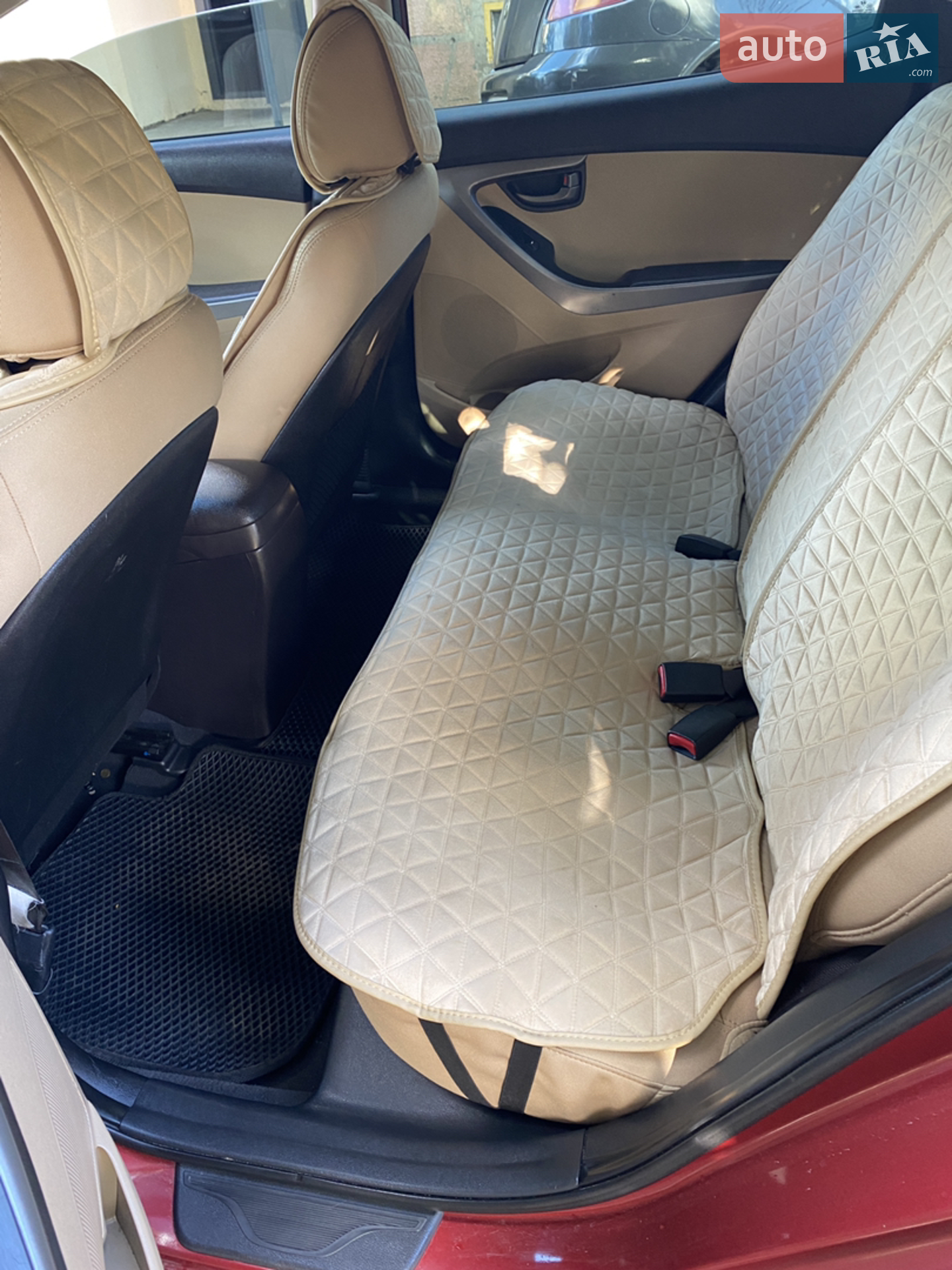 2013 Hyundai Elantra - мініатюра 8