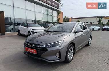 Седан Hyundai Elantra 2020 в Полтаве