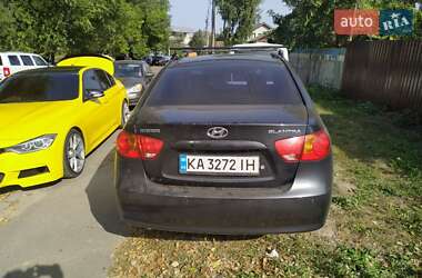 Седан Hyundai Elantra 2008 в Києві
