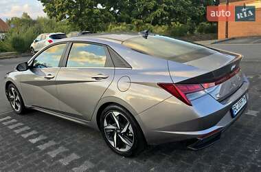 Седан Hyundai Elantra 2023 в Львове