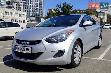 Седан Hyundai Elantra 2012 в 