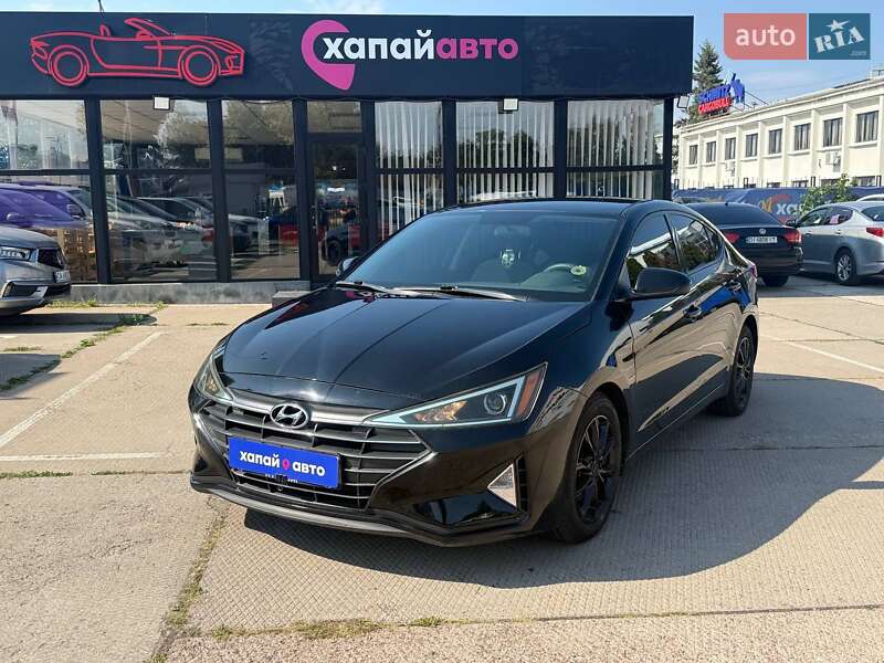 Hyundai Elantra 2019
