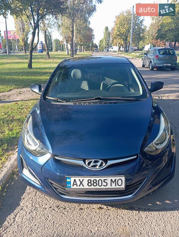 Hyundai Elantra 2015