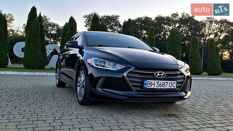 Седан Hyundai Elantra 2016 в Одессе