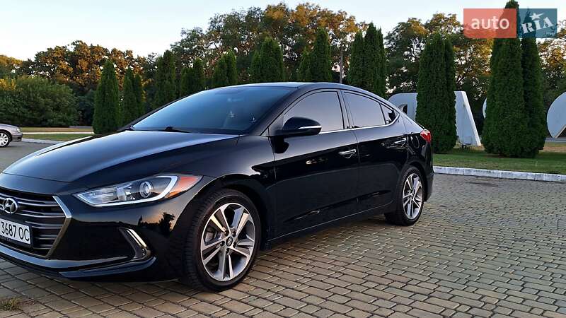 Седан Hyundai Elantra 2016 в Одессе
