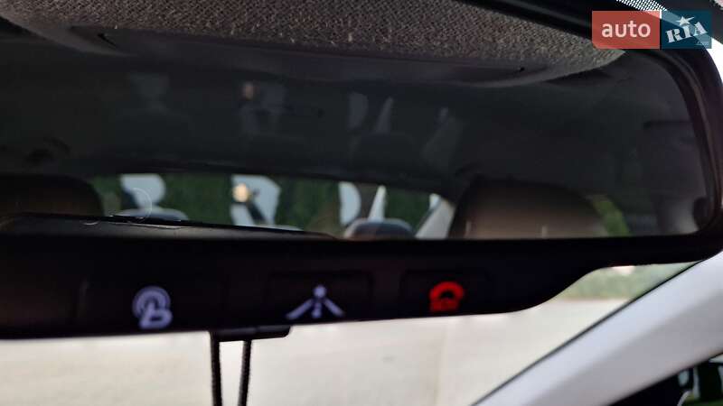Седан Hyundai Elantra 2016 в Одессе