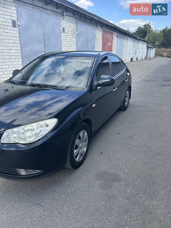 Седан Hyundai Elantra 2008 в Харькове