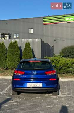 Хэтчбек Hyundai Elantra 2019 в 