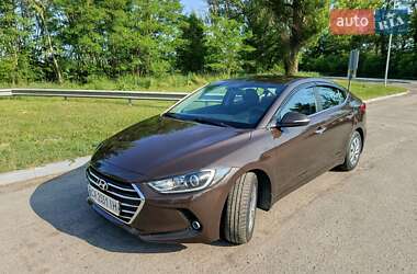 Hyundai Elantra 2018