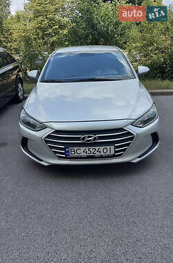 Hyundai Elantra 2018