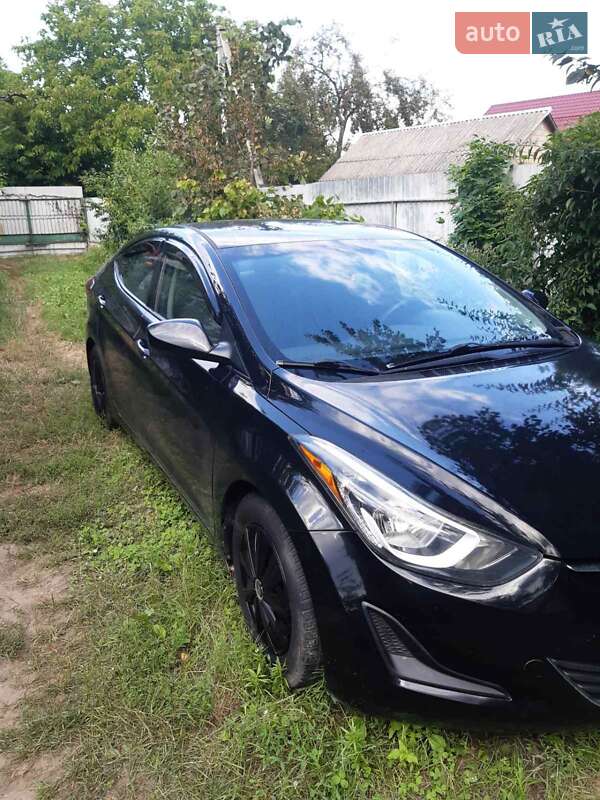 Hyundai Elantra 2015