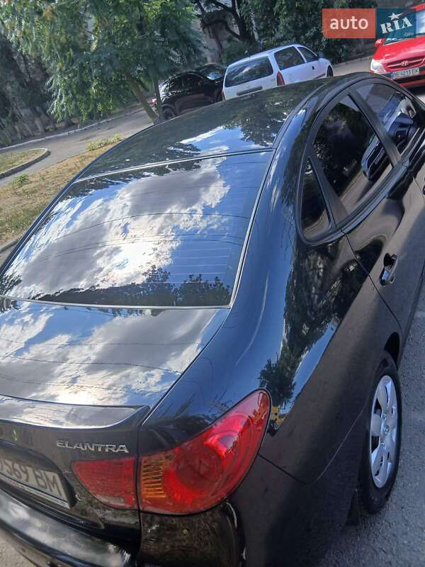Седан Hyundai Elantra 2008 в Николаеве