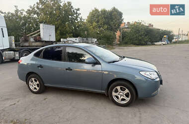 Седан Hyundai Elantra 2008 в 