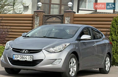 Седан Hyundai Elantra 2013 в 