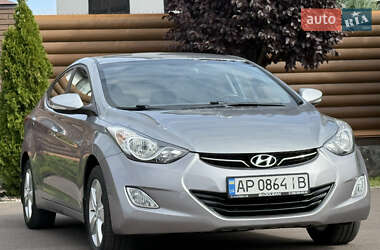 Седан Hyundai Elantra 2013 в 