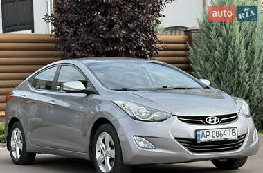 Седан Hyundai Elantra 2013 в 