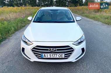 Седан Hyundai Elantra 2016 в 