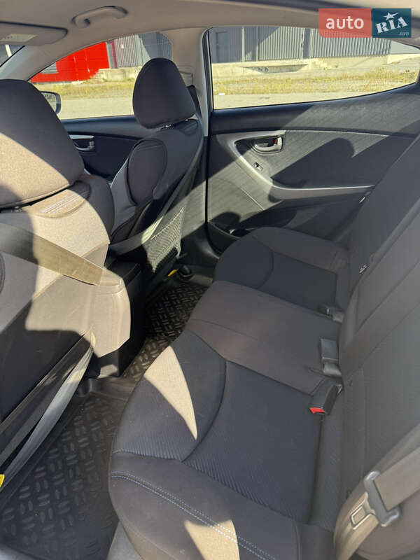 Седан Hyundai Elantra 2013 в Харькове фото 10 Седан Hyundai Elantra 2013 в Харькове
