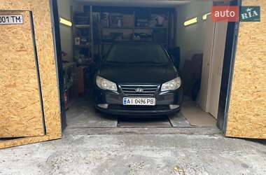 Седан Hyundai Elantra 2008 в Киеве