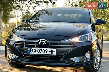 Седан Hyundai Elantra 2019 в Кропивницькому