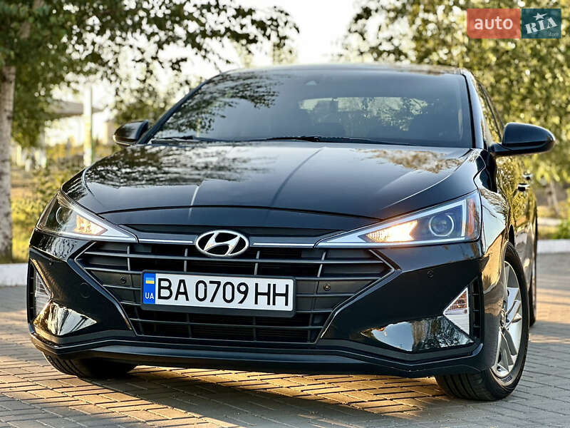 Hyundai Elantra 2019